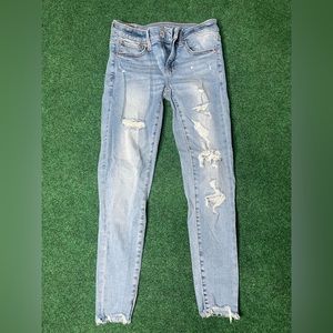 American Eagle Outfitters Light Wash Ripped Jegging